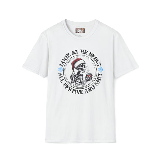 Look At Me - T-Shirt